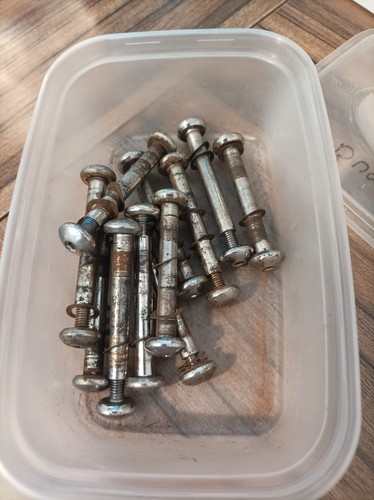 Bugaboo axles bolts - axles, bolts-front