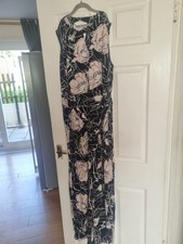A Beautiful  Floral  Jumpsuit