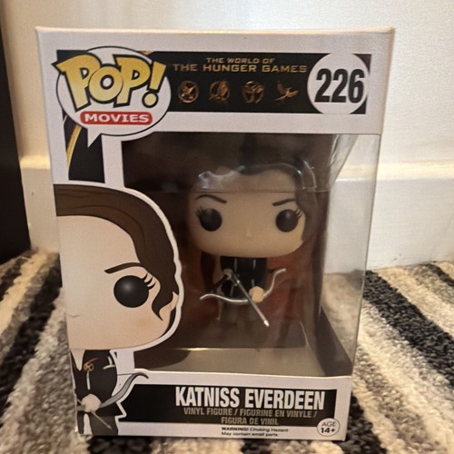 Funko pop vinyl katniss - pop!, vinyl: