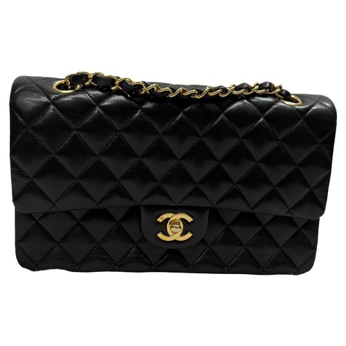 Chanel medium classic - chanel,