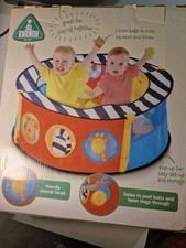 Big Steps Ball Pit with 20