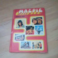 Vintage MAGPIE ANNUAL 1973VINTAGE HARDBACK BOOK