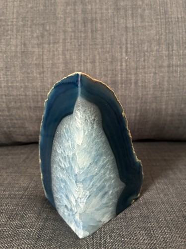 Large blue agate crystal 13cm - large,