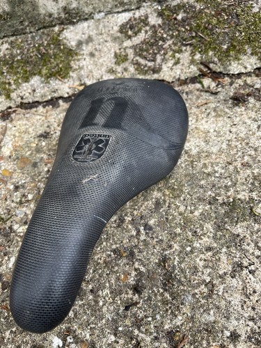 United pivotal black bmx - pivotal, seat