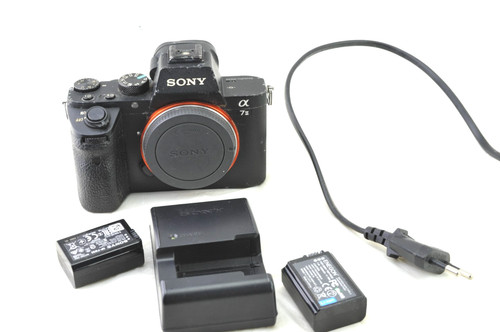 Sony digital camera - a7,