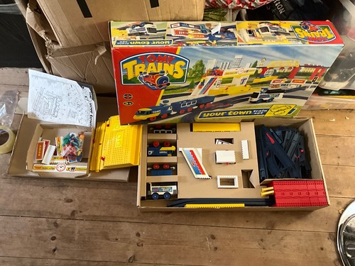 Tomy trains 1988 - tomy, your
