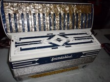 RARE 120 BASS FRONTALINI PIANO ACCORDION 4 VOICE MUSETTE , NEEDS SERVICE