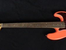 Squier by Fender Classic Vibe '60s Jazz Bass Tahitian