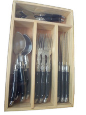 24 Piece Laguiole Bee Design