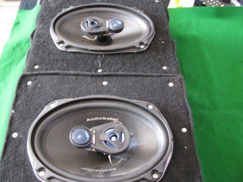 Audiobahn as69q 9 - x, 9"