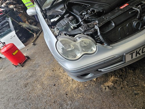 2004 2008 mercedes c c220 - -,