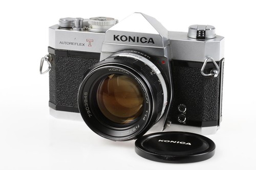 Konica autoreflex with 57mm - t,
