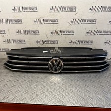 VW PASSAT B8 FRONT CENTER BUMPER GRILL SILVER 2015-2019