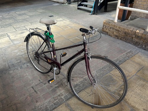 Beautiful vintage raleigh bike - raleigh,