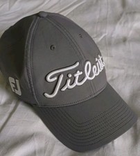 Titleist Pro V1 Foot Joy Golf