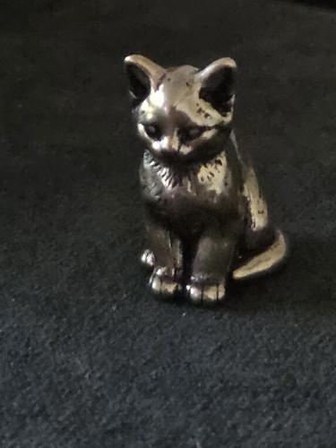 Pretty tiny brass - pretty,