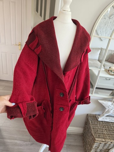 Made italy red boiled wool - in,