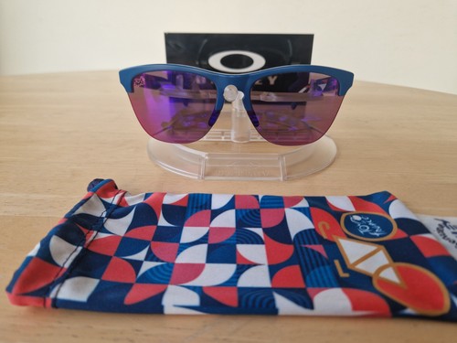 Oakley frogskins tour - frogskins,
