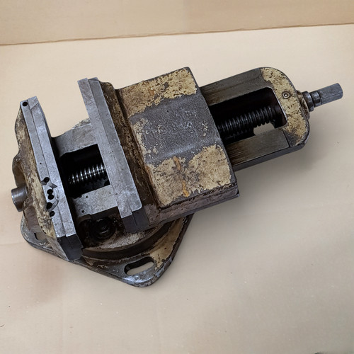 Heavy duty rotating machine - heavy,