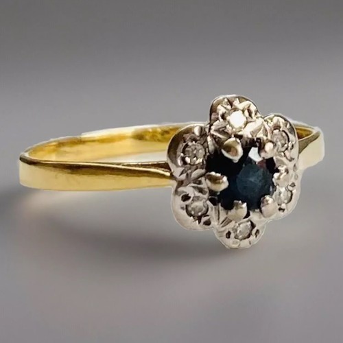 18ct gold sapphire - 18ct,