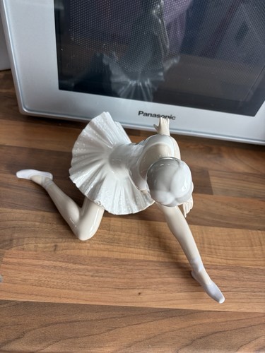 Lladro beautiful ballerina - beautiful,