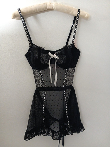 Nwt victoria secret - secret, &