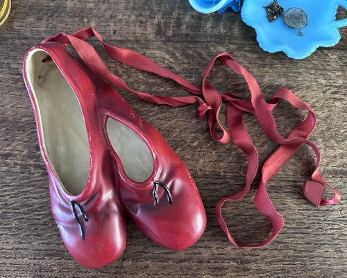 Vintage brentleigh ware red - brentleigh,