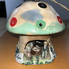 Ceramic Mushroom Night Light Vintage 1960s needs bulb H7in has some minor chips 