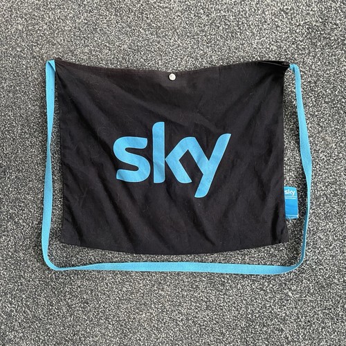 Team sky cycling - team, musette