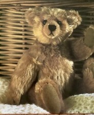 Little teddy bear sewing - bear,
