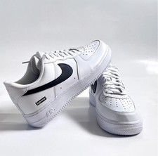 Nike Air Force  x Supreme 1