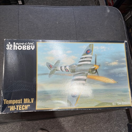 Special hobby hawker - hobby,