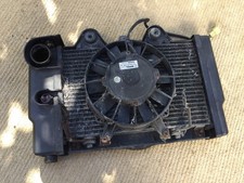 triumph 900 t300 speed triple trident radiator