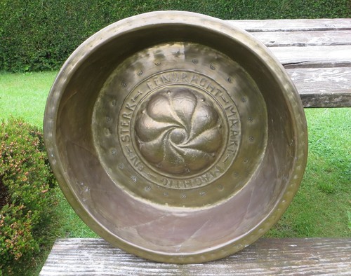 Large antique dutch brass - large,
