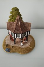 Lilliput Lane Flower Sellers