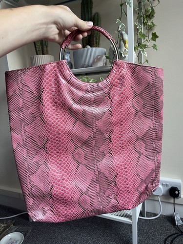 Pink y2k faux snakeskin - pink,