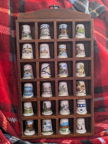 Vintage wooden thimble - vintage, display