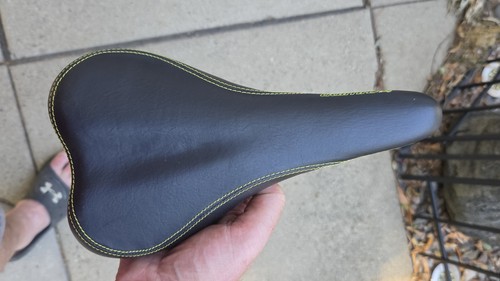 Schwinn bicycle bike seat - schwinn,