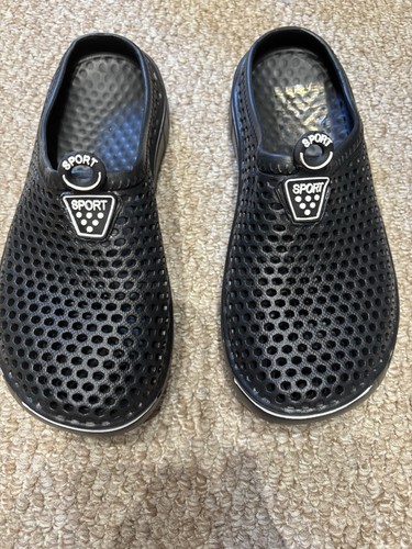 Brand new not worn garden - brand,