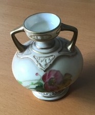 ANTIQUE ROYAL WORCESTER 1900 ?  BLUSH IVORY MINIATURE CHALICE VASE 1089