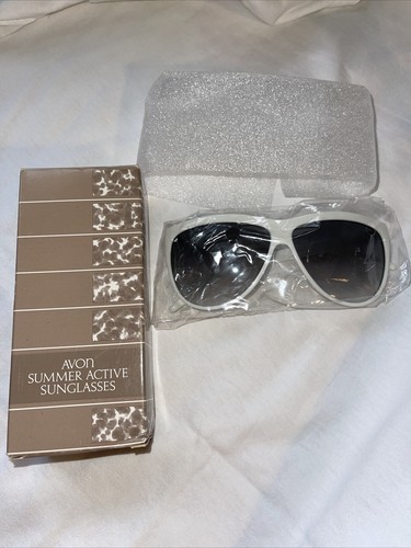 Avon 1987 retro white - 1987,