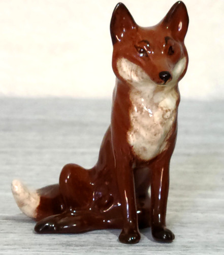 Beswick small red fox - fox, seated