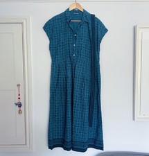 Toast Teal Blue & Black Anokhi