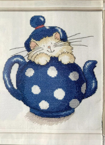 Margaret sherry kitten - kitten, in