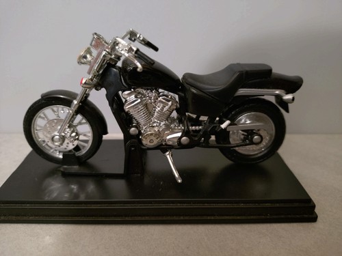Maisto scale honda - maisto,