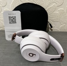Beats by Dr. Dre Solo 4