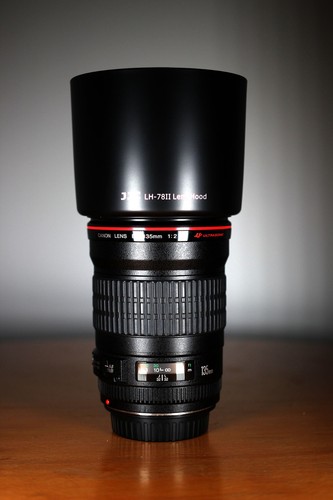 Canon 135mm f2l usm lens - ef,