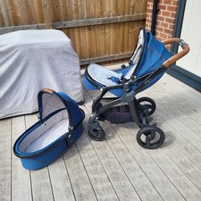 Egg Pram With Carry Cot and Tandem Chair