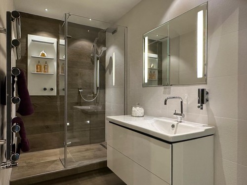 Display shower room - ex-display,