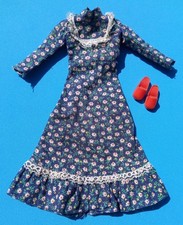 Vintage 1979 Sindy 'Dinner